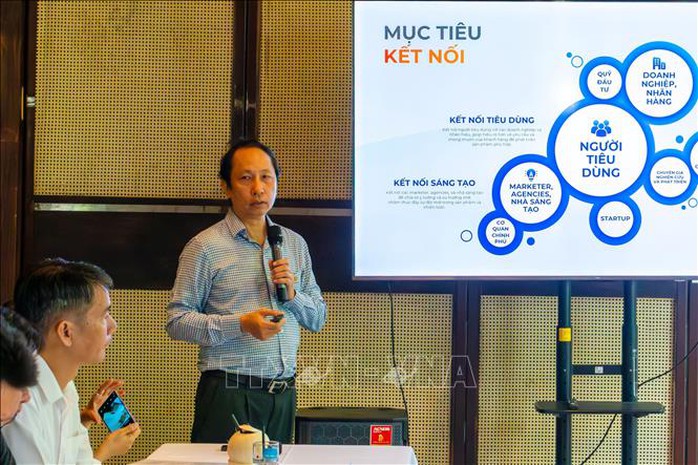 Góp ý dự thảo văn kiện Đại hội XIV của Đảng: Huy động sức mạnh tổng thể cho giai đoạn phát triển mới - Ảnh 1.