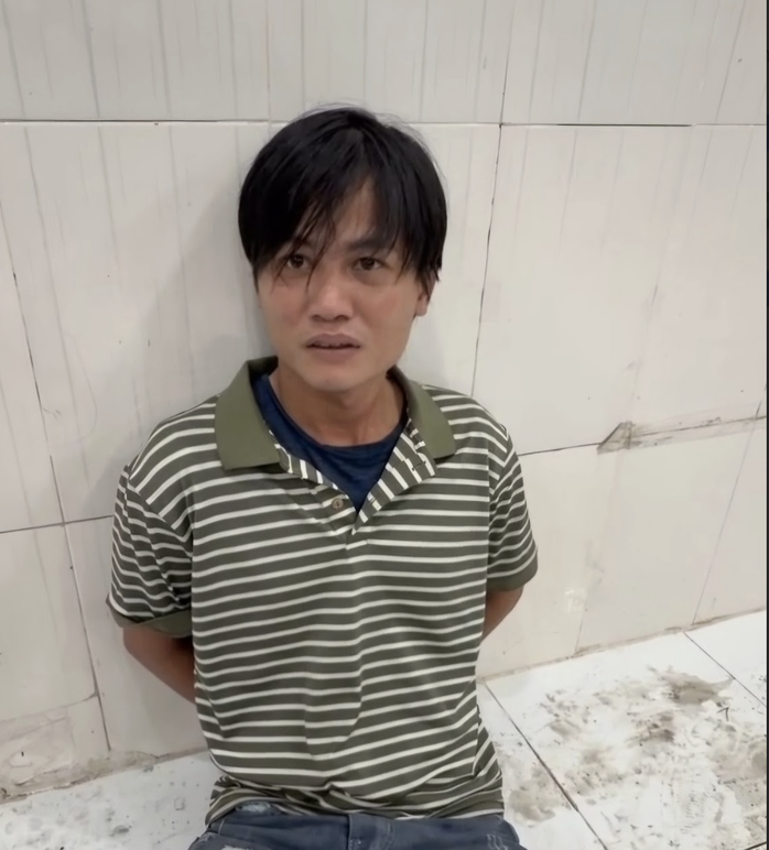 Công an TP HCM bắt kẻ cướp 100 triệu đồng tại chợ Bình Điền - Ảnh 1.