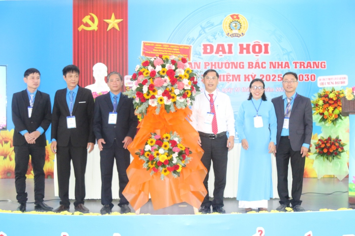 Công đoàn phường Bắc Nha Trang: Đoàn kết, Đổi mới, Phát triển vì người lao động - Ảnh 5.