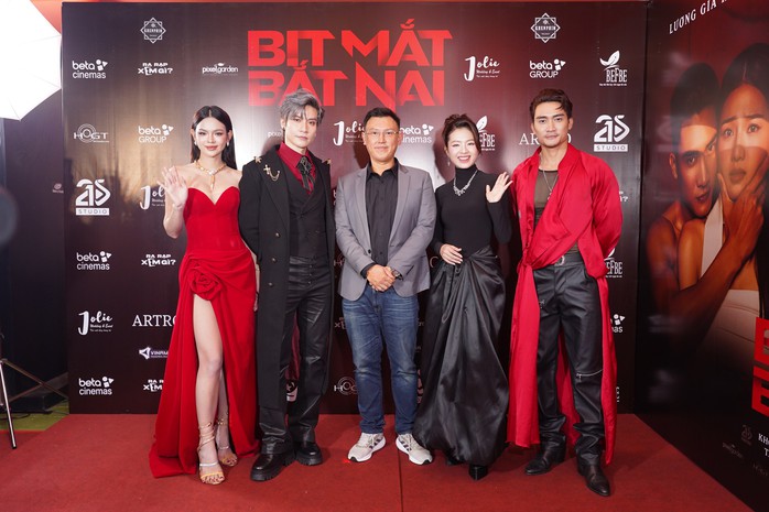 Thân Thúy Hà, Băng Di chúc mừng "nàng thơ" Bích Ngọc, Lương Gia Huy - Ảnh 4.