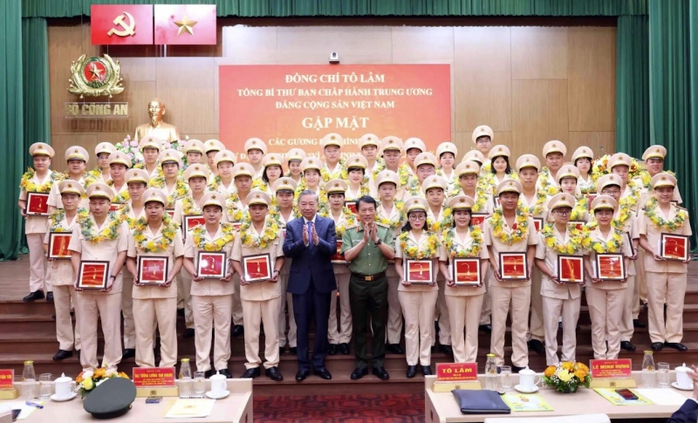 Đại hội đại biểu Đảng bộ Công an Trung ương lần thứ VIII: Vững một niềm tin quyết thắng- Ảnh 2.