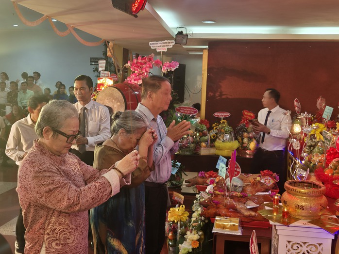 NSƯT Vũ Luân, NSƯT Tú Sương… dâng hương Tổ nghề- Ảnh 21.