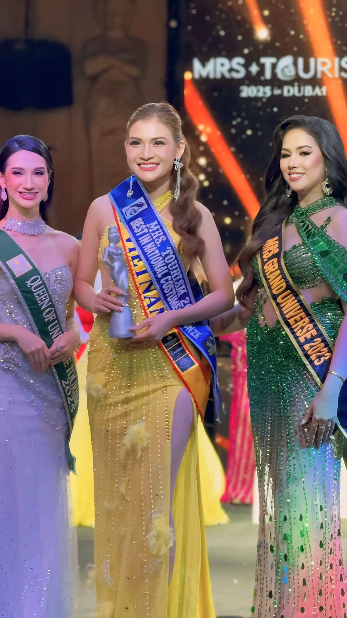Diễn viên Mạc Minh đăng quang Mrs Tourism World 2025- Ảnh 3.