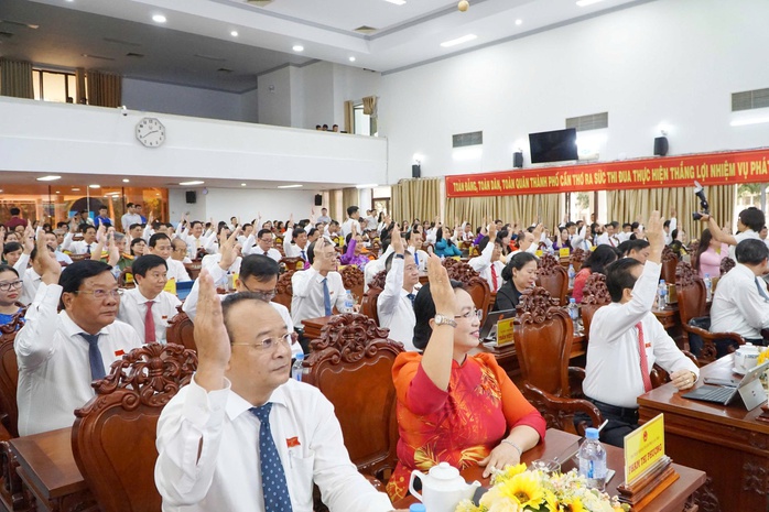 4 Đề nghị của Bí thư thành ủy Cần Thơ Lê Quang Tùng đối với HĐND thành phố - Ảnh 2.