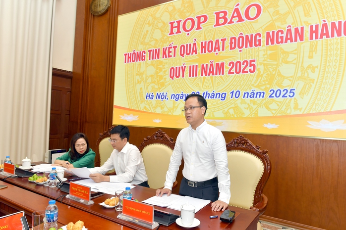 Ngân hàng tiếp tục nỗ lực giảm lãi suất - Ảnh 2.