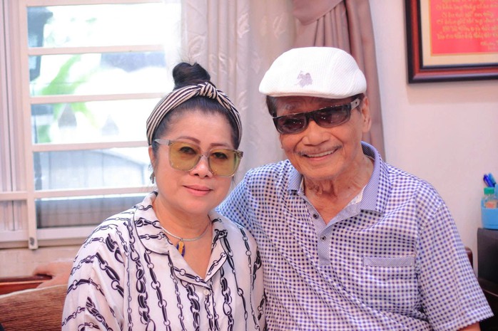 NSND Trần Hiếu: Người nghệ sĩ không ngừng hát giữa cơn bạo bệnh   - Ảnh 2.