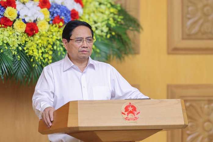 Thủ tướng: Không để người dân sống trong cảnh "màn trời chiếu đất"- Ảnh 1.
