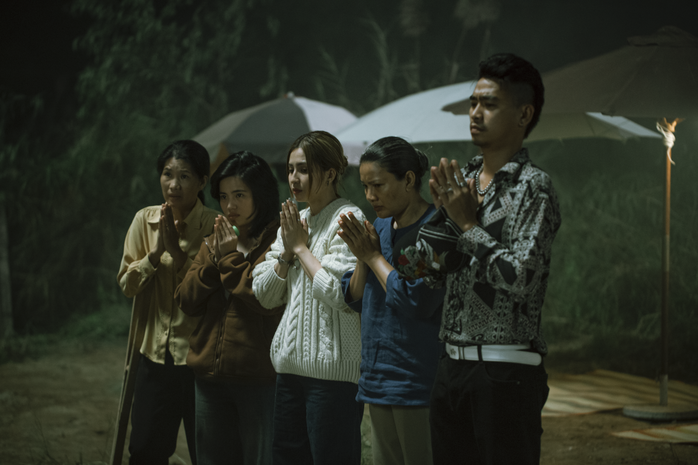 Thiên An vắng bóng hoàn toàn khỏi thảm đỏ "Cải mả" - Ảnh 6.