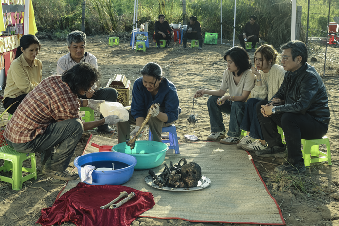 Thiên An vắng bóng hoàn toàn khỏi thảm đỏ "Cải mả" - Ảnh 7.