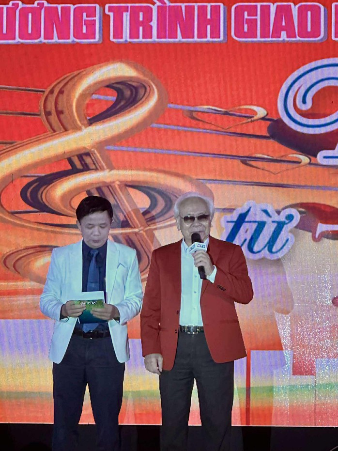 NSND Thanh Đính - "Tiếng hát từ trái tim" – 33 năm hành trình đầy khát vọng của người lính - Ảnh 4.