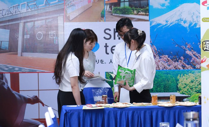 Job Link 2025 - Cơ hội của bạn, bắt đầu từ hôm nay - Ảnh 1. Job Link 2025 - Cơ hội của bạn, bắt đầu từ hôm nay - Ảnh 1.