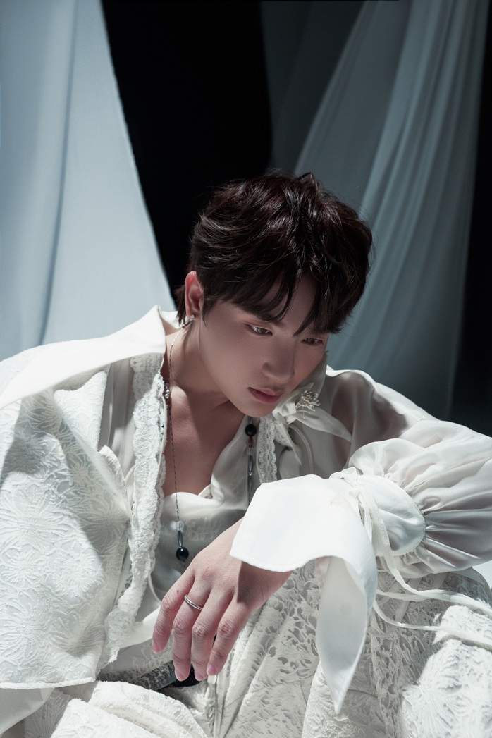 Leader tiktok Vietnam Gavin học cách mỉm cười    - Ảnh 2.