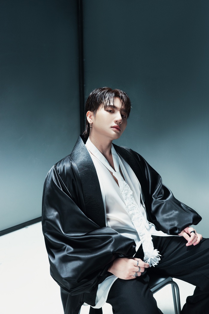 Leader tiktok Vietnam Gavin học cách mỉm cười    - Ảnh 1.