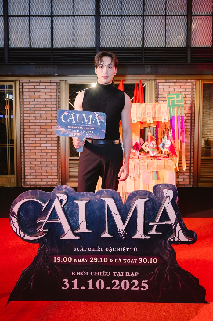 Thiên An vắng bóng hoàn toàn khỏi thảm đỏ "Cải mả" - Ảnh 4.