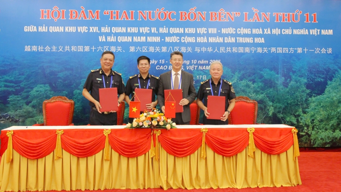 Tăng cường quan hệ hợp tác hữu nghị giữa hải quan giáp biên giới hai nước Việt Nam - Trung - Ảnh 2.