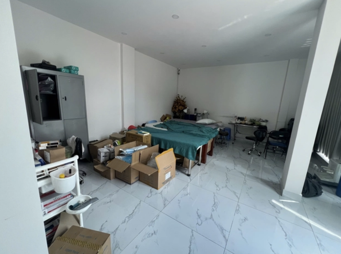 Điểm danh các thẩm mỹ viện từng bị Công an TP HCM "gõ cửa" - Ảnh 7.