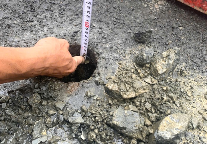 Đường nội thị Ia Pa vừa sửa đã hỏng: Đầu tư manh mún , tạm bợ - Ảnh 3. Đường nội thị Ia Pa vừa sửa đã hỏng: Đầu tư manh mún , tạm bợ - Ảnh 3.