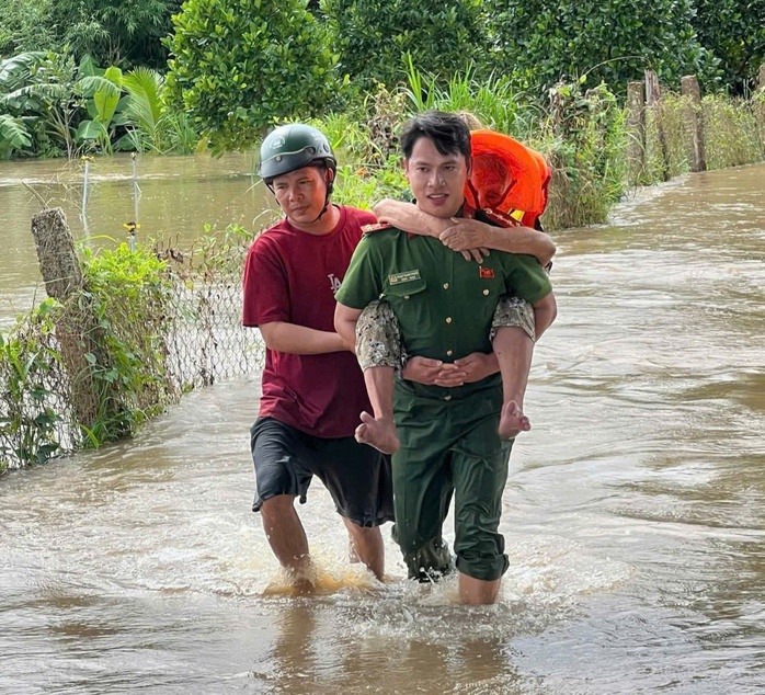 - Ảnh 2.  - Ảnh 2.