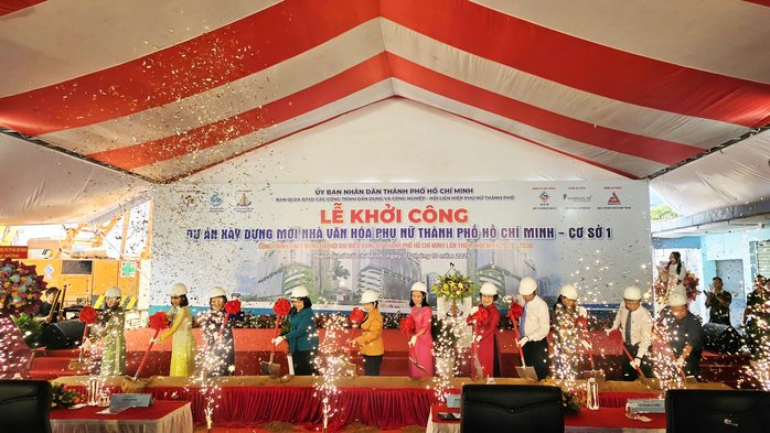TP HCM phát động thi đua cao điểm "Quyết tâm tăng tốc, năng suất gấp đôi" - Ảnh 1.