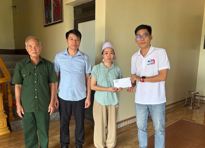 tổ trưởng an ninh cơ sở quên mình cứu 3 cháu nhỏ đuối nước - Ảnh 1.