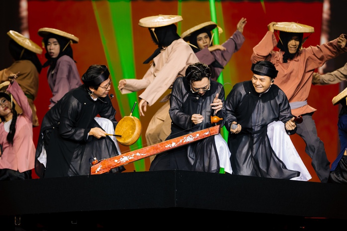 SOOBIN "chơi lớn"   - Ảnh 3.