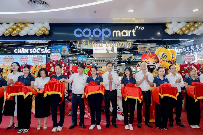 Saigon Co.op khai trương Co.opmart Pro Vũ Yên tại Hải Phòng - Ảnh 1.