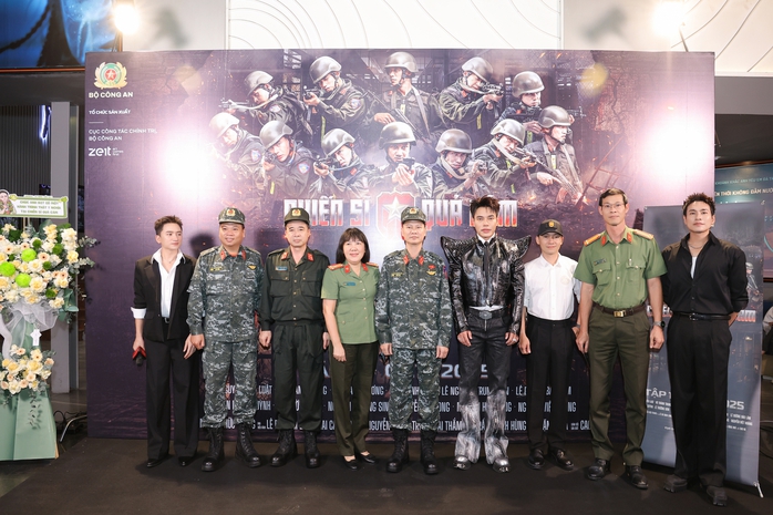 Lê Dương Bảo Lâm phản pháo: “Tôi không hài lố trong chương trình của Bộ Công an!”  - Ảnh 4.