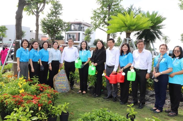 Phát động Tháng cùng phụ nữ hành động lần thứ 3 tại TP HCM - Ảnh 2.