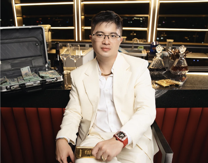 Mr. Pips sở hữu loạt bất động sản cao cấp, siêu xe ở nước ngoài  - Ảnh 1.