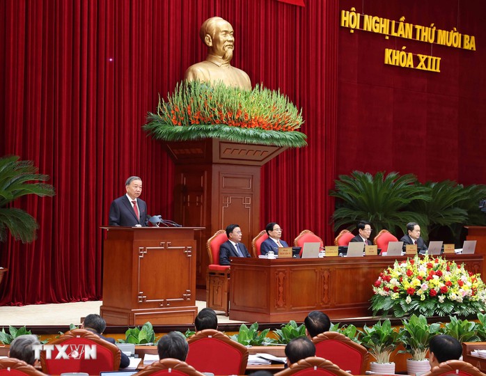Hội nghị Trung ương 13 thảo luận, cho ý kiến về 2 nhóm nội dung lớn - Ảnh 1.