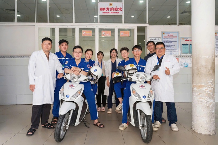 Độc đáo mô hình cấp cứu bằng xe 2 bánh - Ảnh 1.