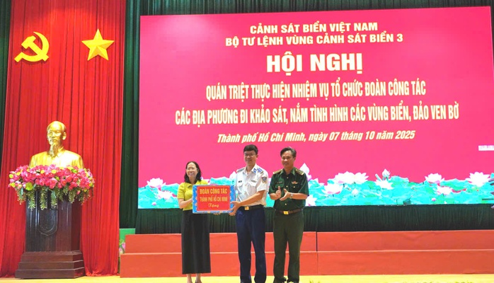 Bộ Tư lệnh Vùng Cảnh sát biển 3 tổ chức đoàn khảo sát các vùng biển, đảo - Ảnh 1.