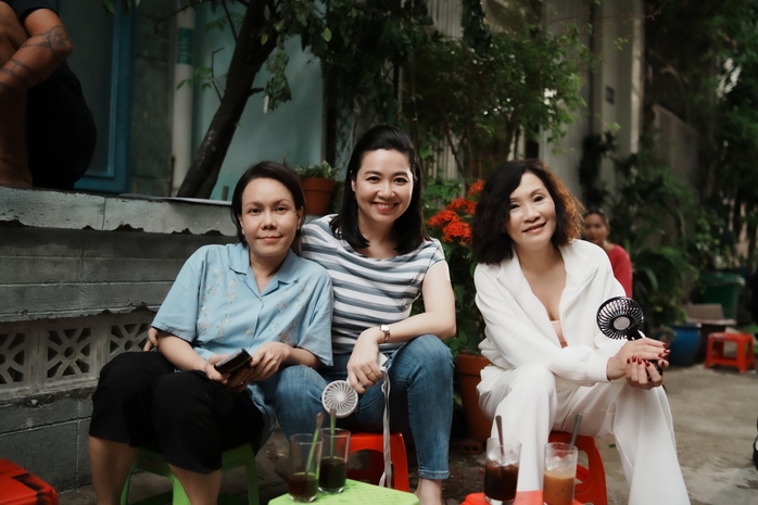 Nghệ sĩ Hồng Đào sẽ không thay con nuôi cháu - Ảnh 6.