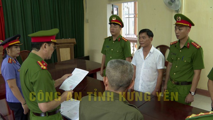 Giám đốc công ty vàng bạc bị khởi tố tội "Trốn thuế" - Ảnh 1.