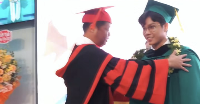 Giảm điểm trúng tuyển của NCS Âu Nhật Huy - Ảnh 1.