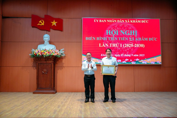 Nặng lòng với đồng bào nghèo - Ảnh 5.