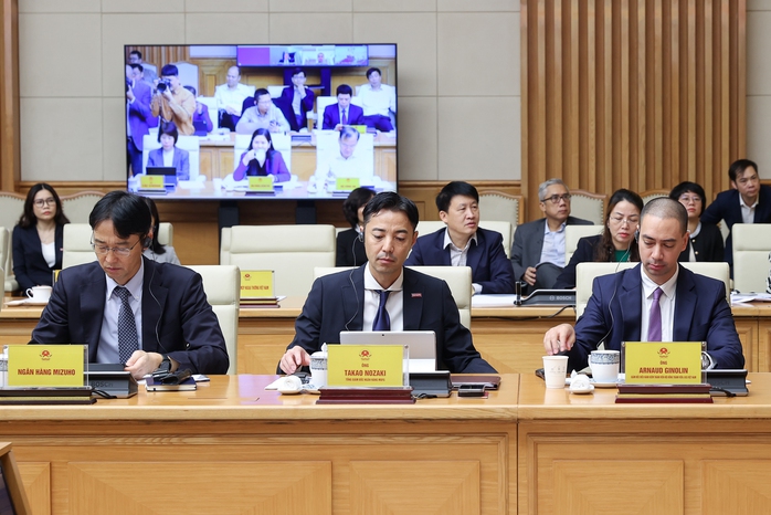 Thủ tướng đẩy nhanh vận hành Trung tâm tài chính quốc tế tại TP HCM và Đà Nẵng - Ảnh 2. Thủ tướng đẩy nhanh vận hành Trung tâm tài chính quốc tế tại TP HCM và Đà Nẵng - Ảnh 2.