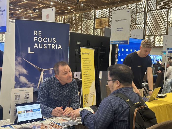 SV Việt cần lưu ý: Lỗ hổng hồ sơ khiến du học châu Âu thất bại - Ảnh 1.