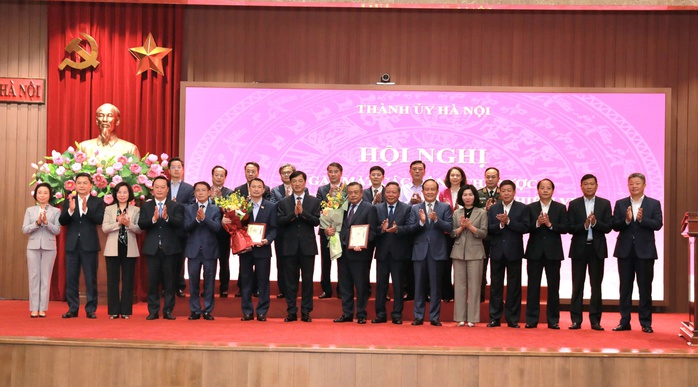 Trần Sỹ Thanh hướng về Hà Nội xây dựng Thủ đô văn hiến và hiện đại - Ảnh 2.