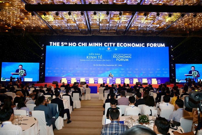 Diễn đàn Kinh tế Mùa thu 2025 tại TP HCM: Chuyển đổi xanh trong kỷ nguyên số - Ảnh 1.