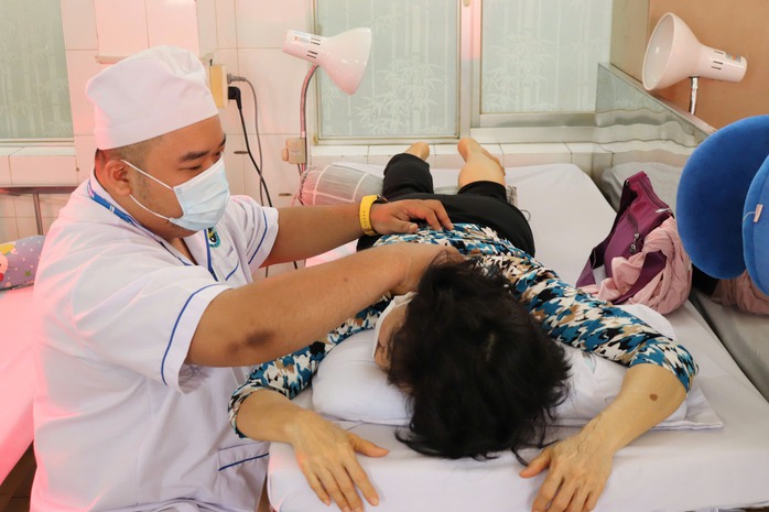 Bệnh viện y học cổ truyền TP HCM: sẽ có mô hình viện dưỡng lão - Ảnh 3.