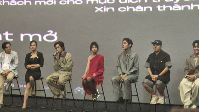 Hồng Ánh, Kiến An hết lòng hỗ trợ người trẻ - Ảnh 7.