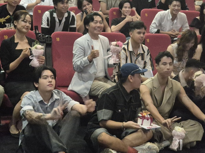 Hồng Ánh, Kiến An hết lòng hỗ trợ người trẻ - Ảnh 9.