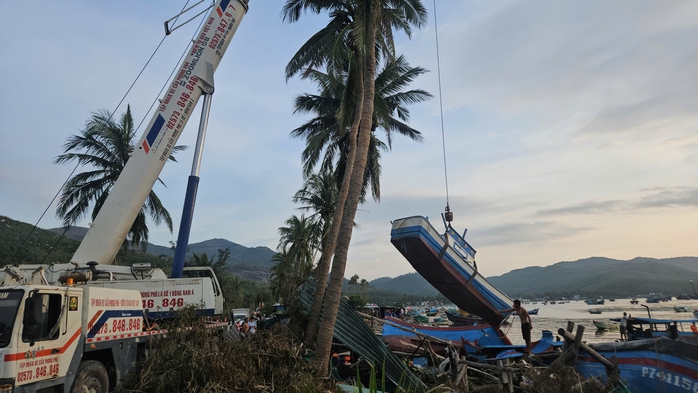 Hối hả níu mùa cá cuối năm - Ảnh 1.