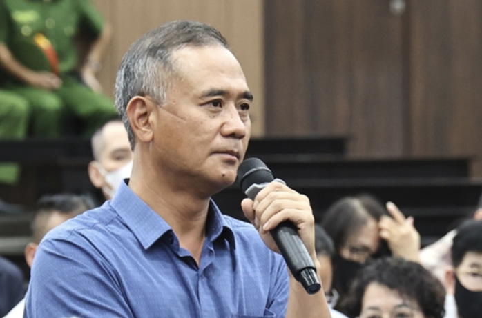 Tuyên án vụ đánh bạc khách sạn Pullman: Cựu bí thư và ca sĩ Vũ Hà hối hận - Ảnh 1. Tuyên án vụ đánh bạc khách sạn Pullman: Cựu bí thư và ca sĩ Vũ Hà hối hận - Ảnh 1.