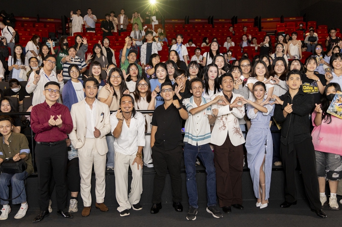 Thực hư chuyện phim Truy tìm Long Diên Hương dùng đạo cụ giá hàng tỉ đồng - Ảnh 1.