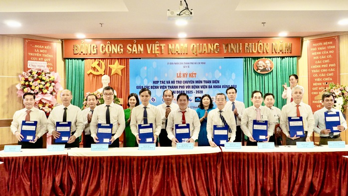 8 bệnh viện lớn ở TP HCM hỗ trợ toàn diện cho Bệnh viện Đa khoa Vũng Tàu - Ảnh 1.