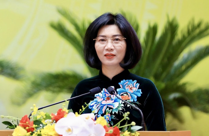 Bà Phùng Thị Hồng Hà giữ chức Chủ tịch HĐND TP Hà Nội khóa XVI - Ảnh 1. Bà Phùng Thị Hồng Hà giữ chức Chủ tịch HĐND TP Hà Nội khóa XVI - Ảnh 1.