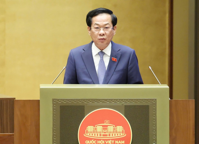 Bộ trưởng Đỗ Thanh Bình lần đầu giải trình trước Quốc hội về quy định quản lý viên chức - Ảnh 1.