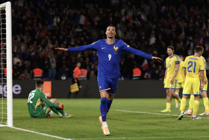 Pháp dội mưa bàn thắng trước Ukraine, đoạt vé dự World Cup 2026 - Ảnh 6.